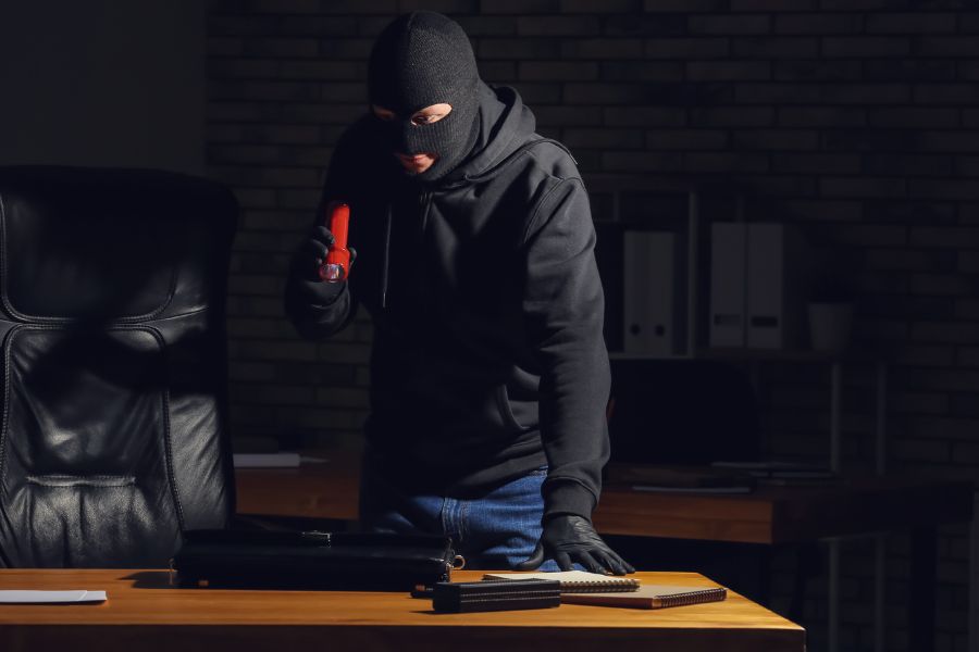 protect rolex while travelling abroad