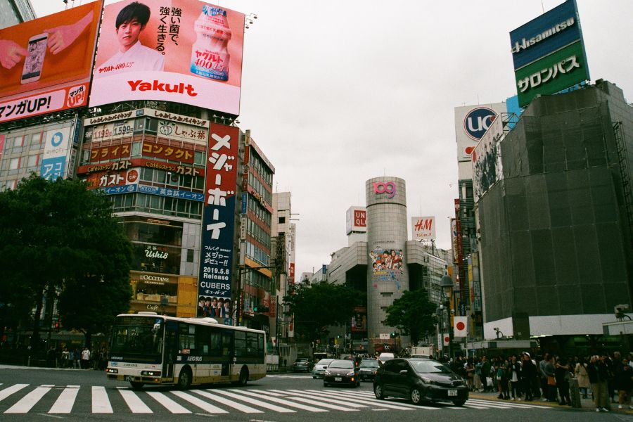 nakano broadway secondary watch market display