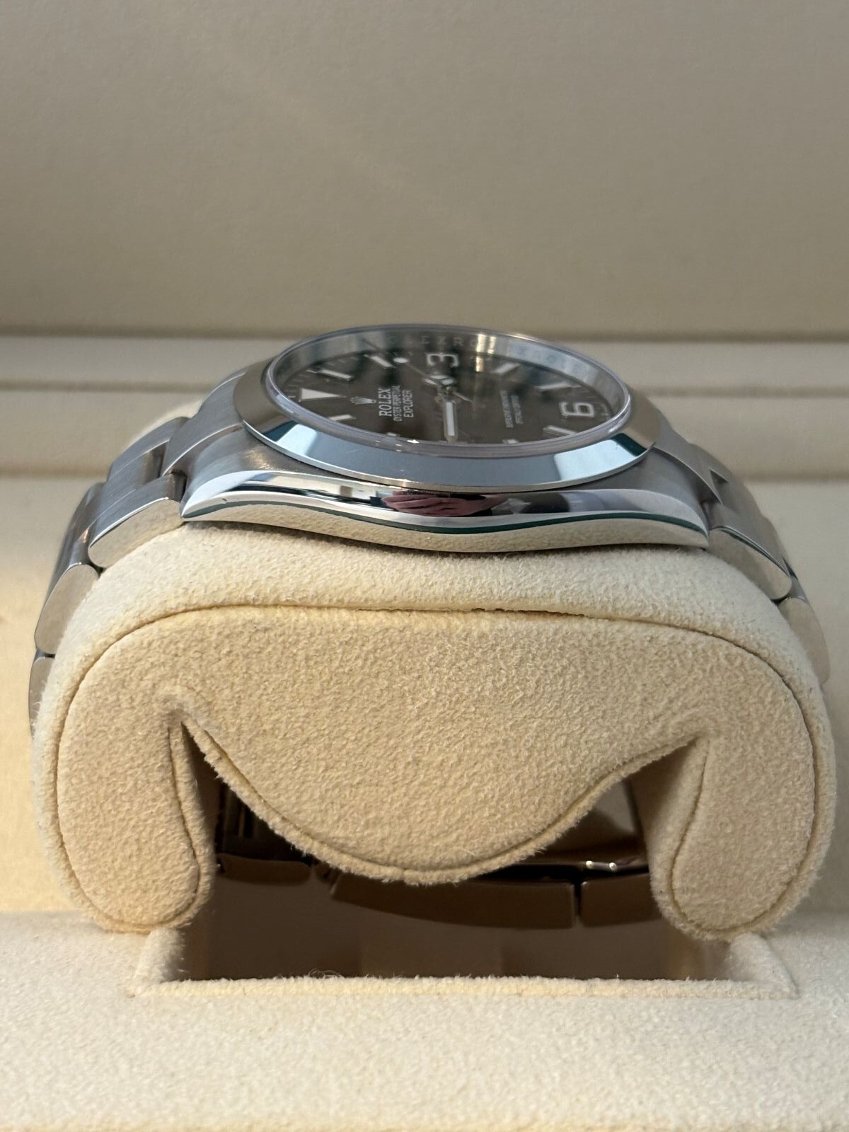 rolex explorer 40mm 2
