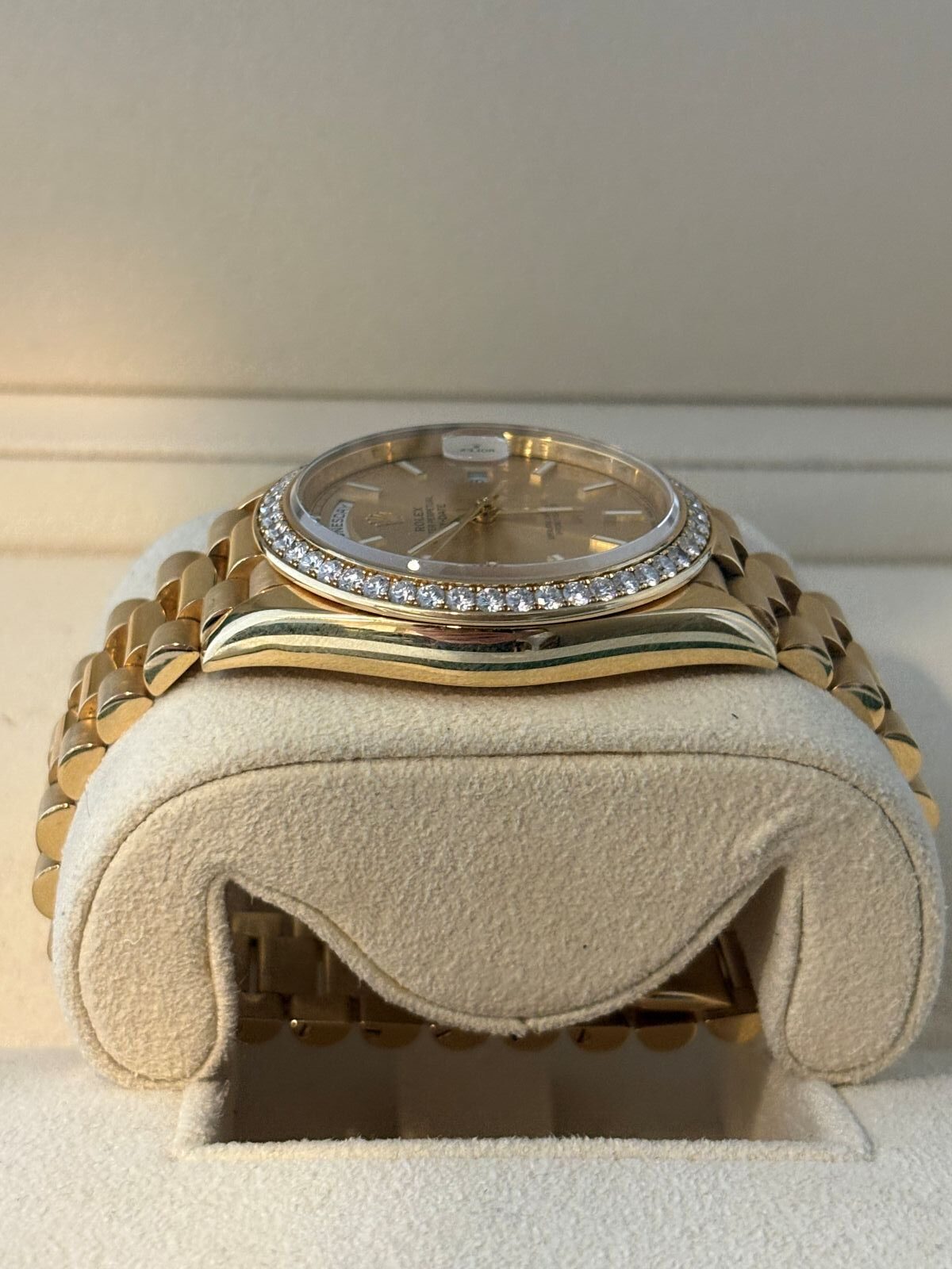 rolex day date 40mm yellow gold 2016 2