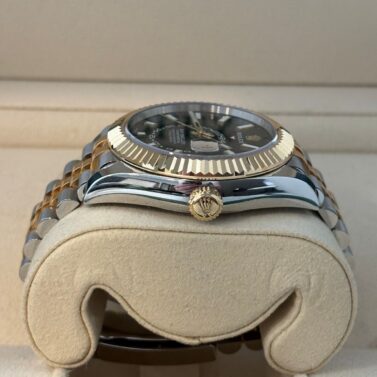 rolex sky dweller 43mm steel and yellow gold 2022 1