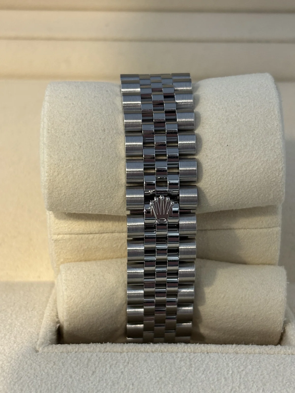 rolex datejust 31mm stainless steel 2026 3