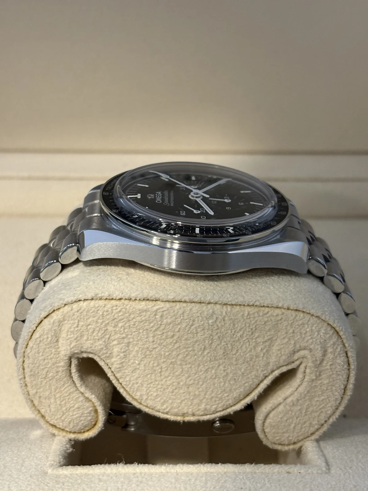 omega speedmaster moonwatch 42mm steel 2026 2