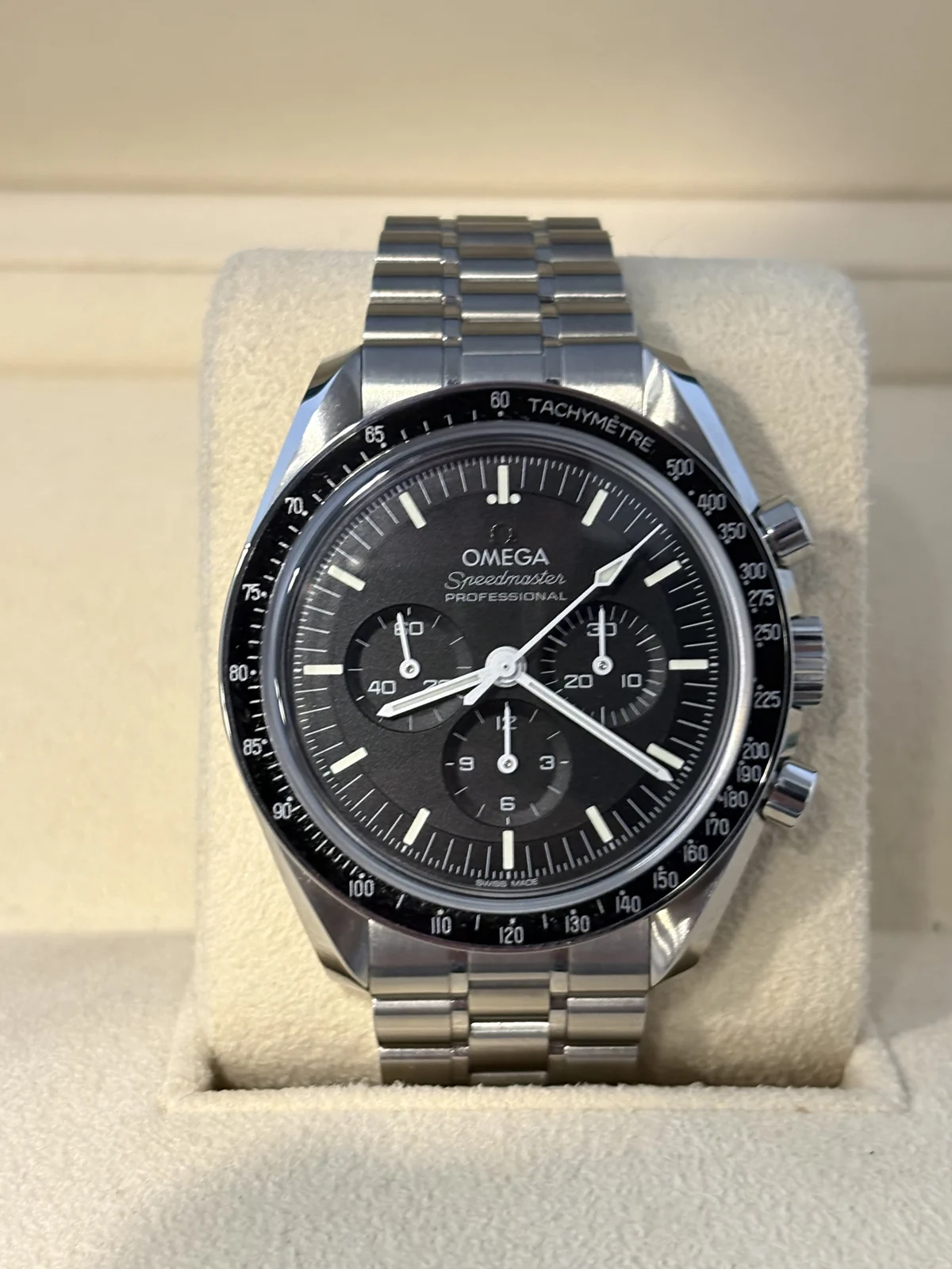 omega speedmaster moonwatch 42mm steel 2026