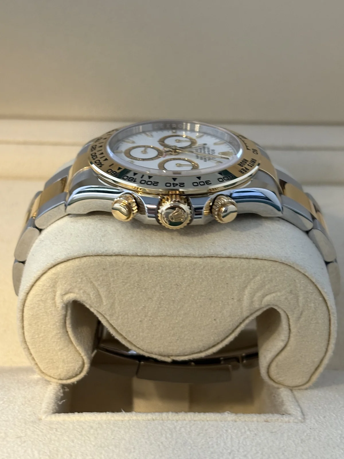 rolex daytona 40mm steel yellow gold 2024 1