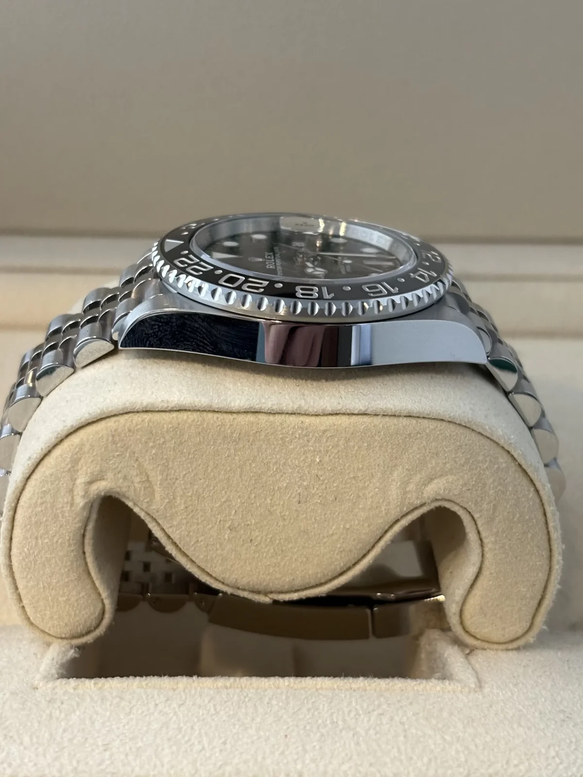 rolex gmt-master ii 126710grnr 40mm steel 2026 2