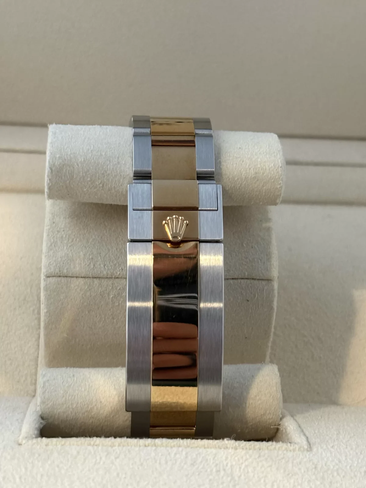 rolex submariner 126613ln 41mm steel & yellow gold 2022 3