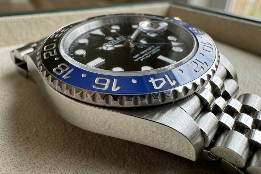 toronto watch exchange rolex batman cerachrom bezel macro detail
